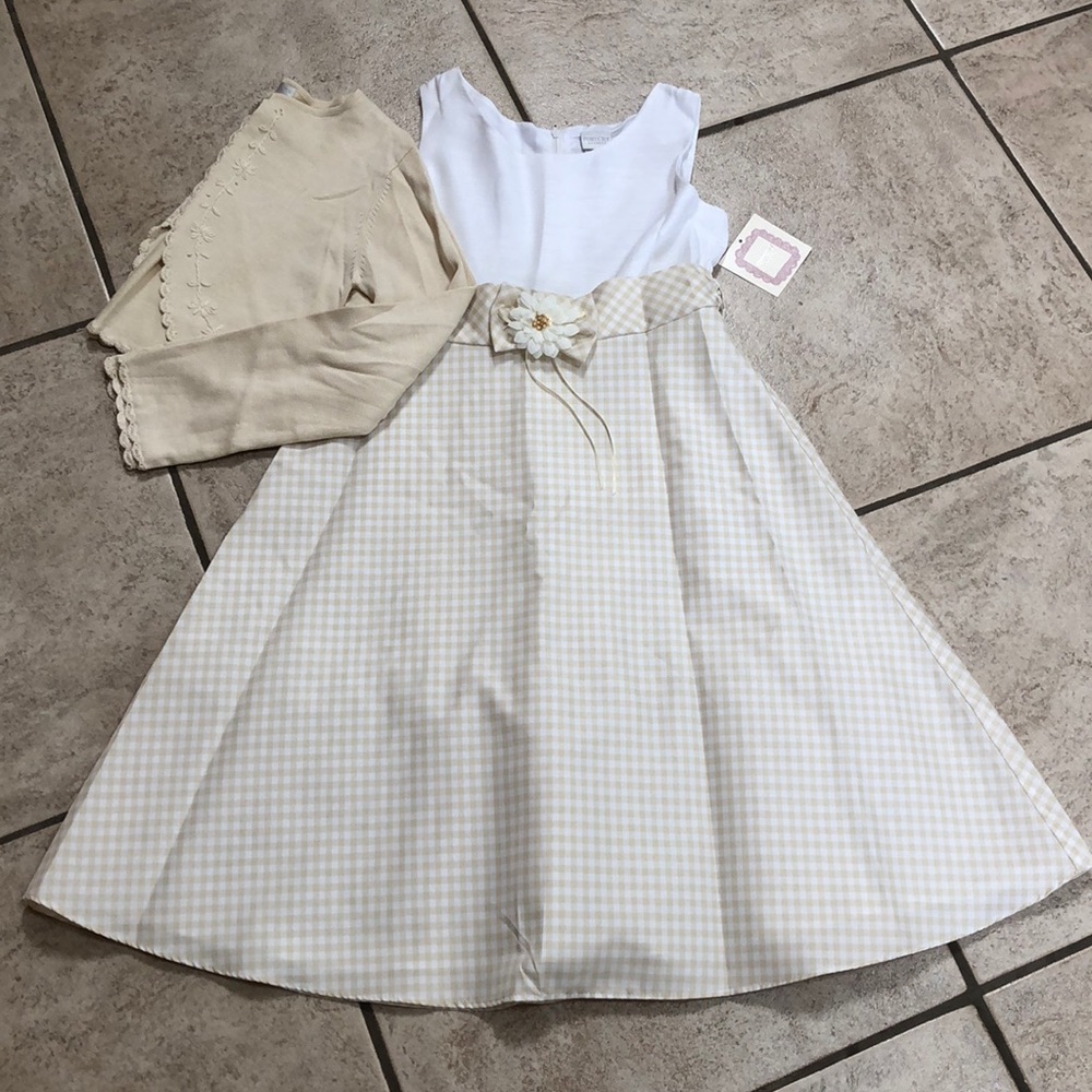 Dress - Picture 2 of 4